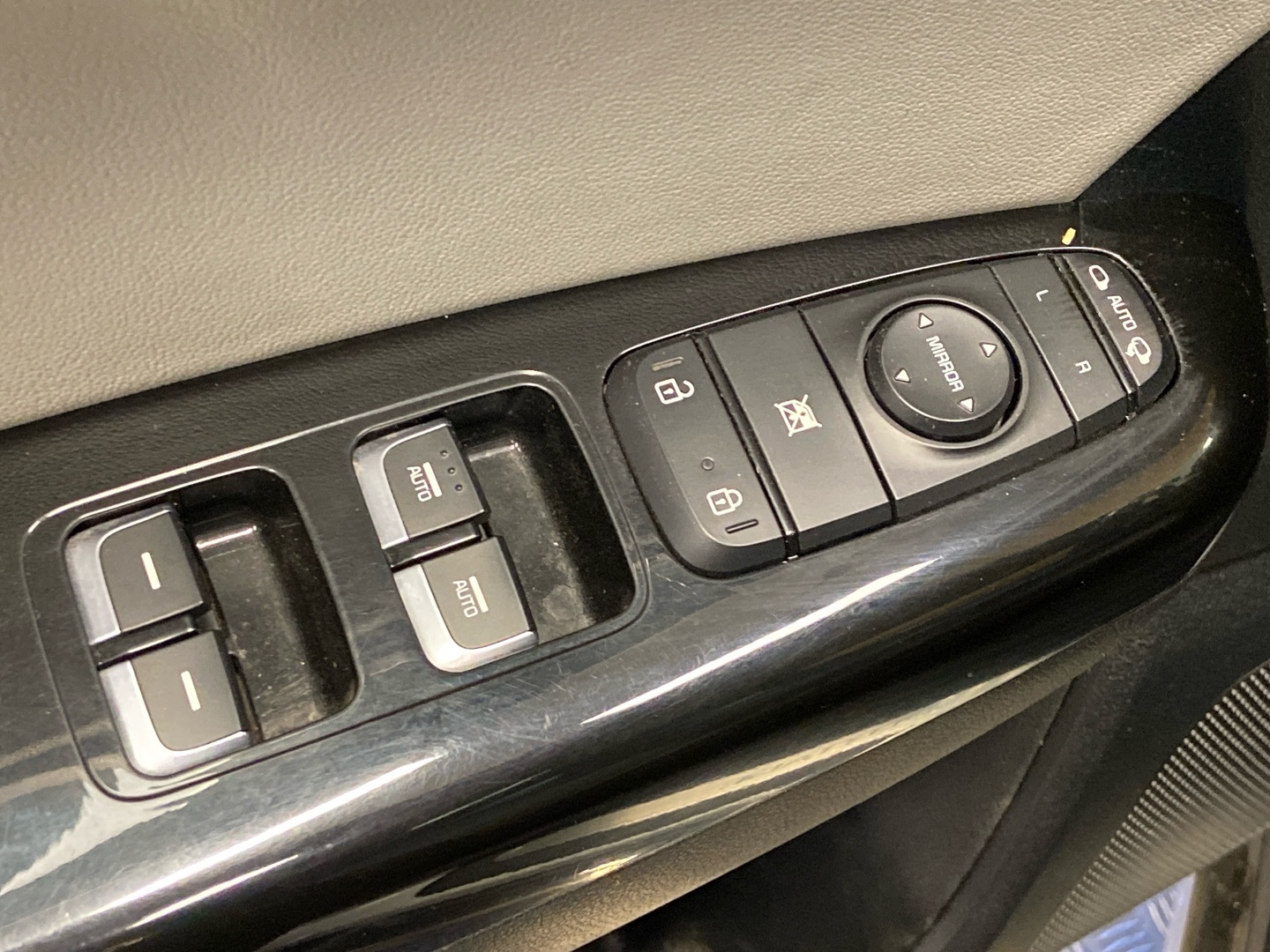 KIA Sportage 13