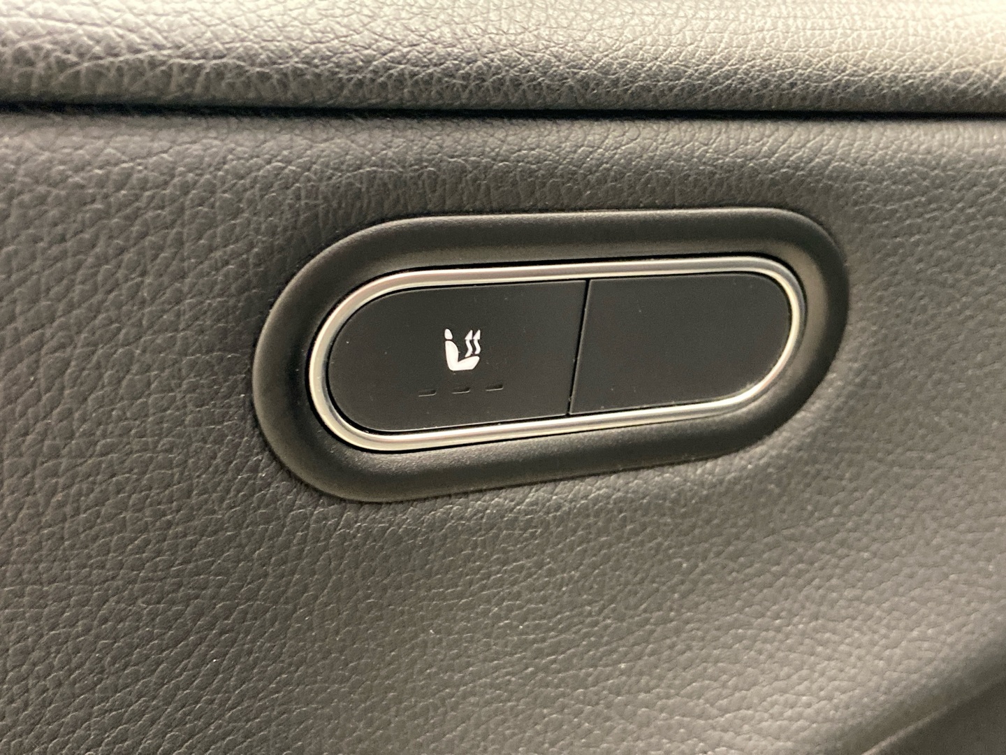 MERCEDES-BENZ A 2019