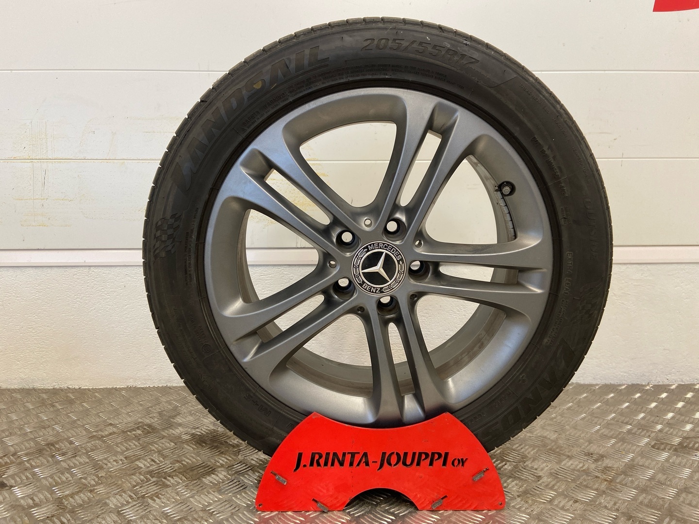 MERCEDES-BENZ A 2019