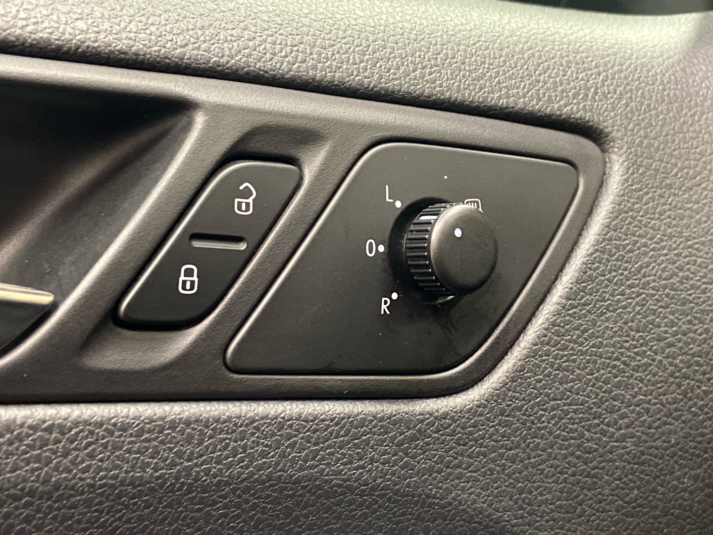 VOLKSWAGEN Jetta 2011