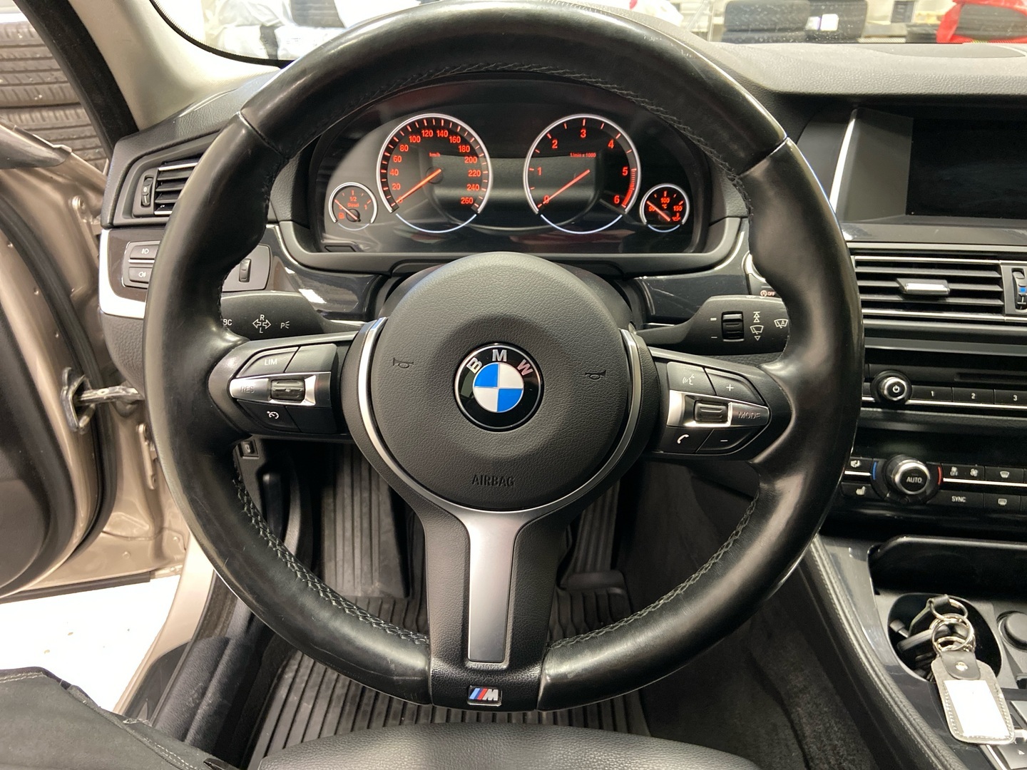 BMW 520 2016