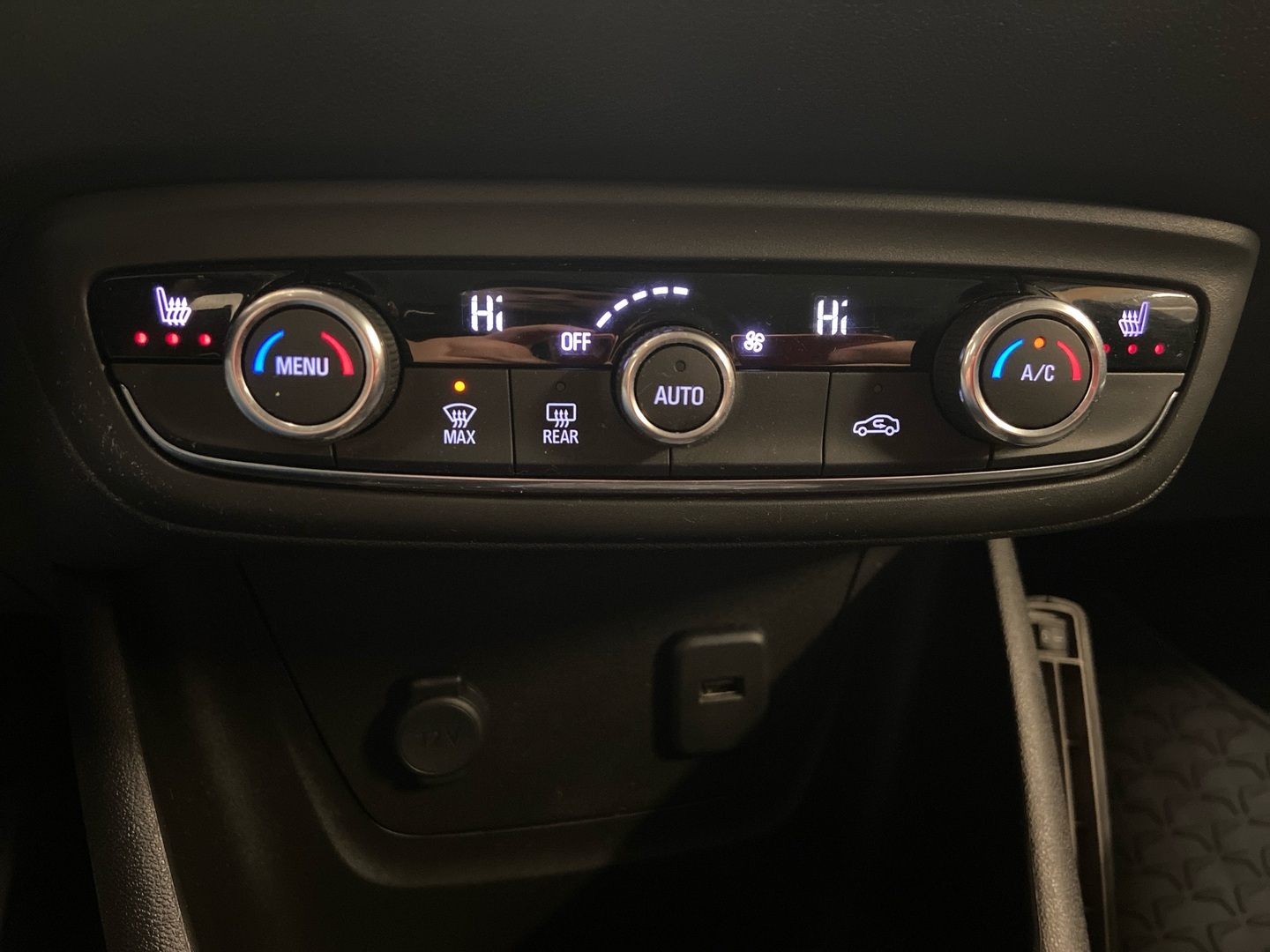 OPEL Crossland X 2018