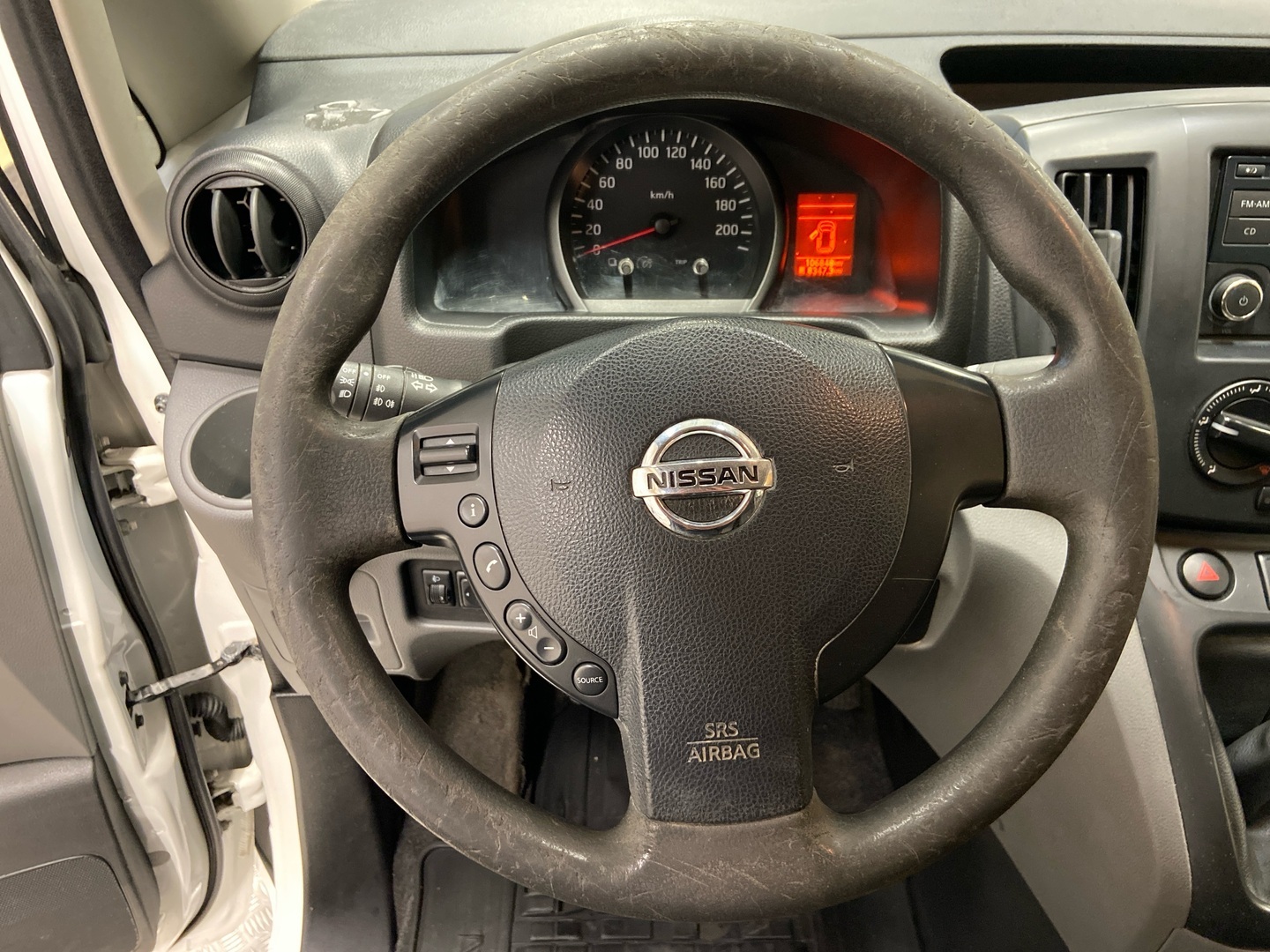 NISSAN NV200 2013