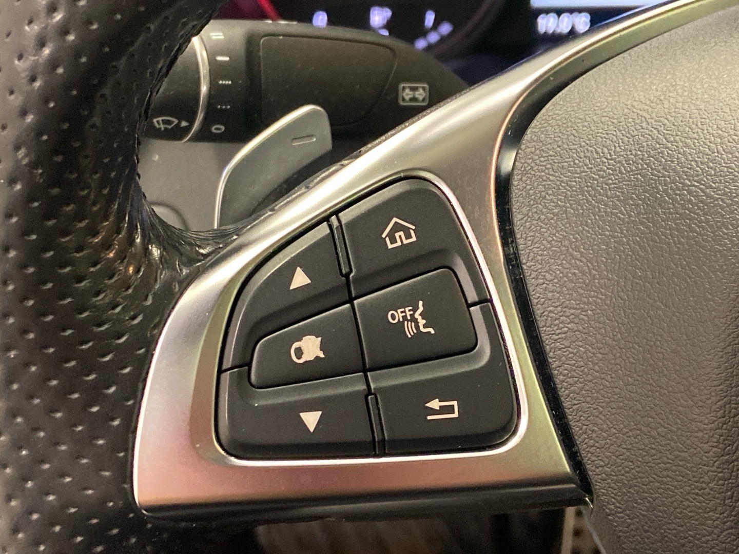 MERCEDES-BENZ GLC 2017