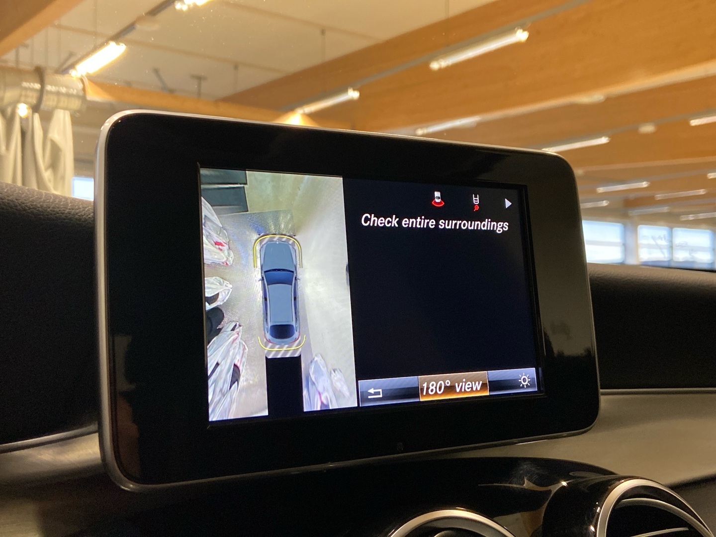 MERCEDES-BENZ GLC 2017