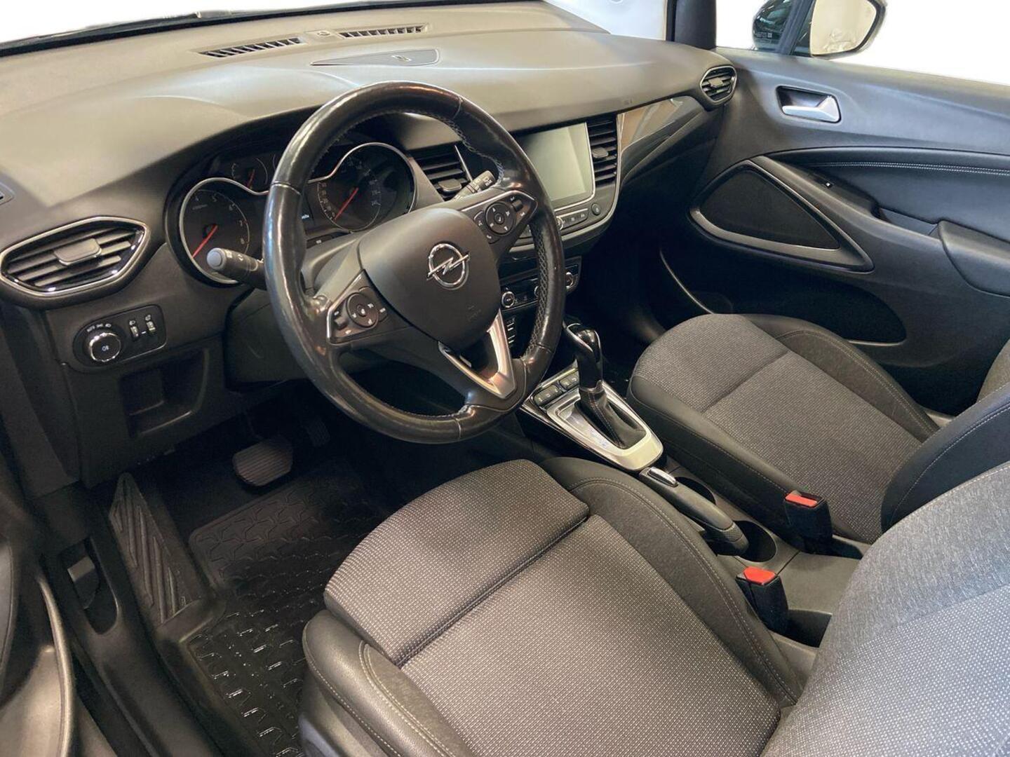OPEL Crossland 7