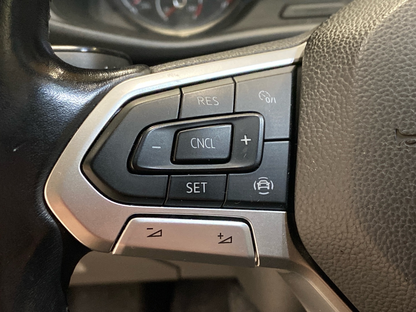 VOLKSWAGEN Transporter 2020