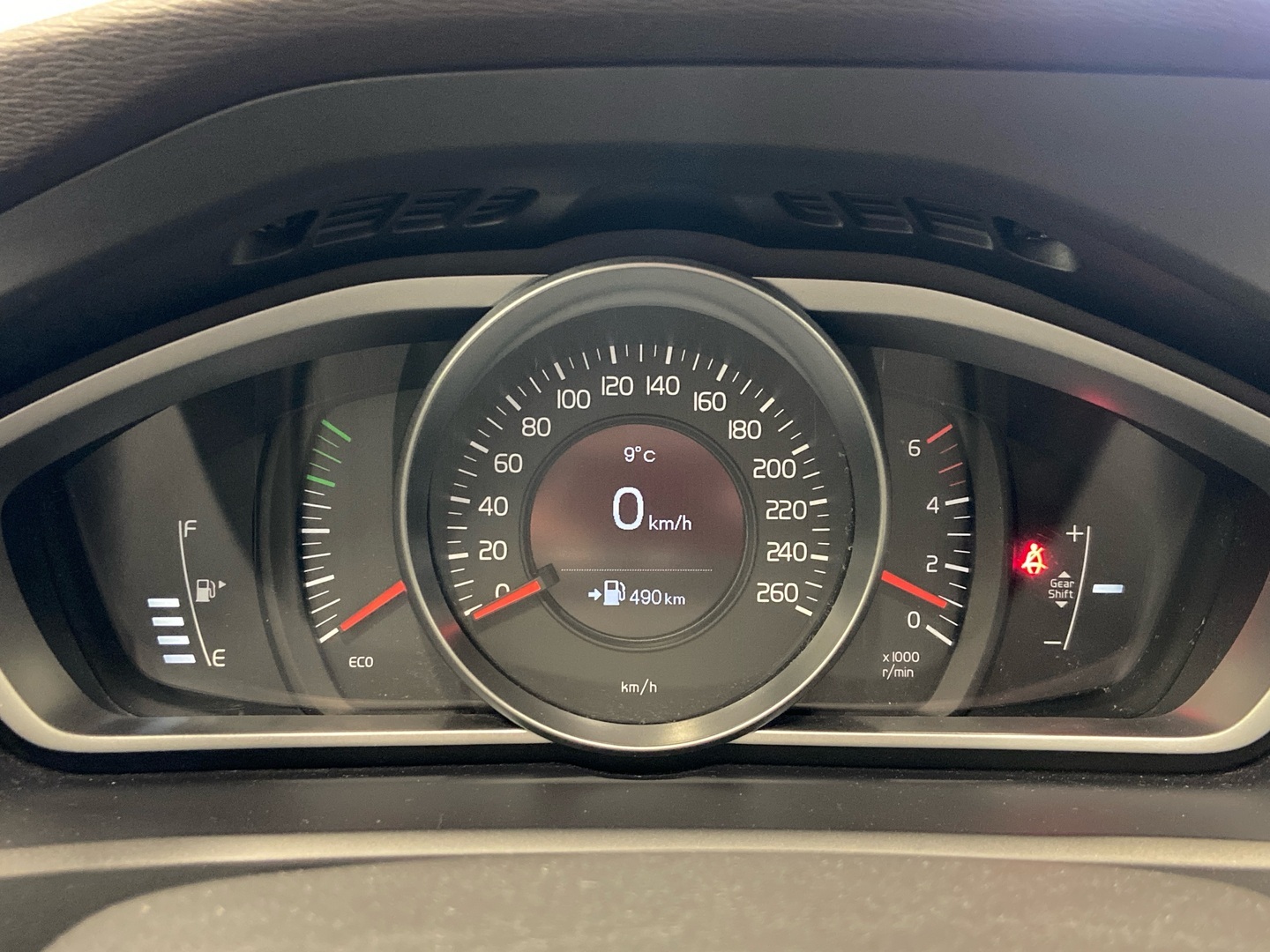 VOLVO V40 Cross Country 2013