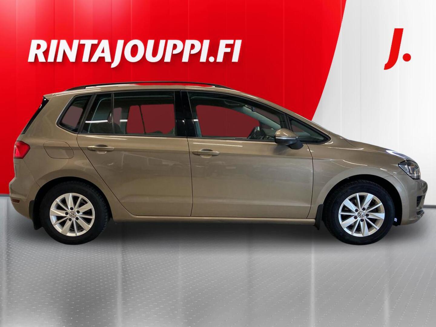 VOLKSWAGEN Golf Sportsvan 2015