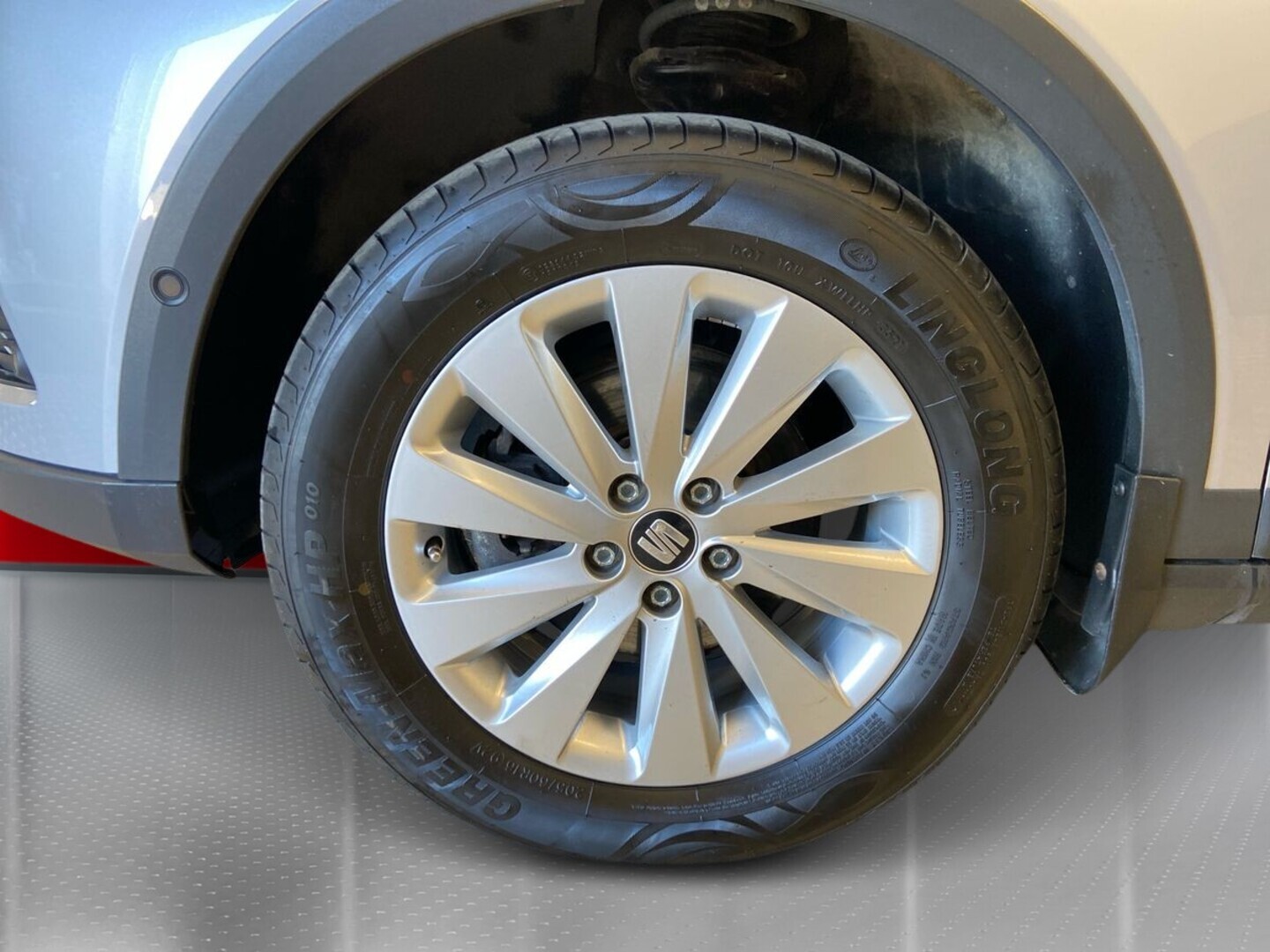 SEAT Arona 13