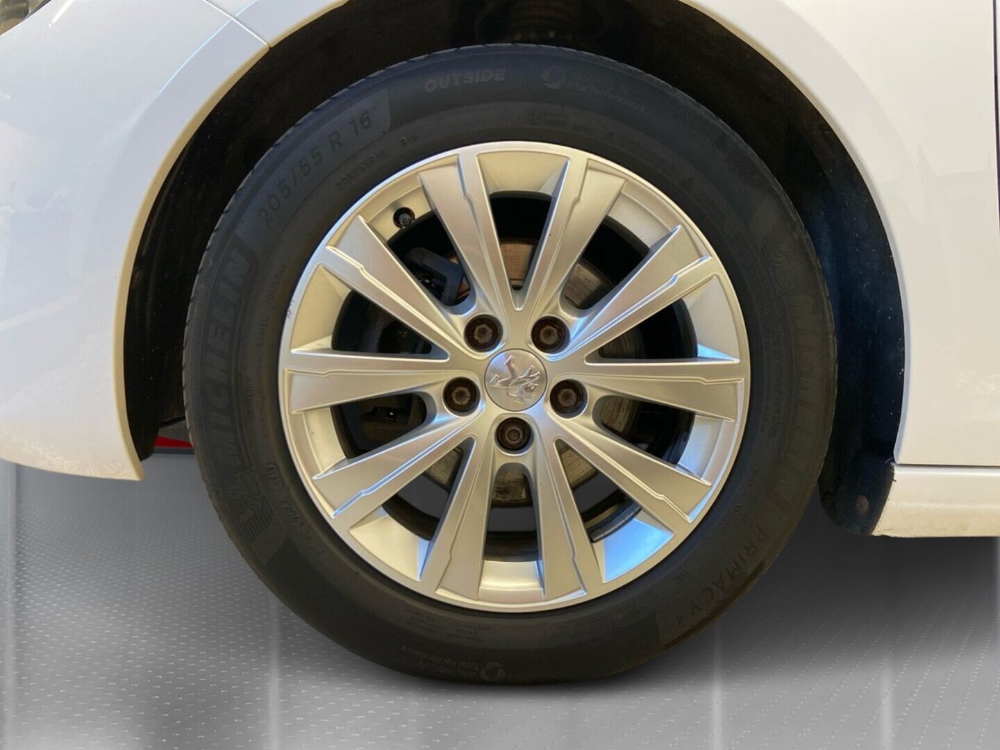 PEUGEOT 308 2020