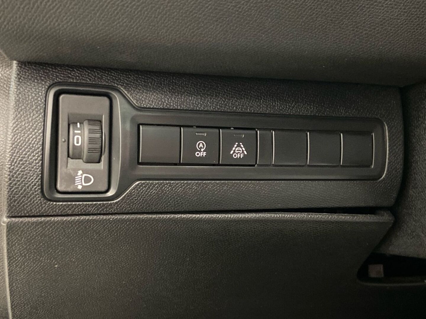 PEUGEOT 308 2020