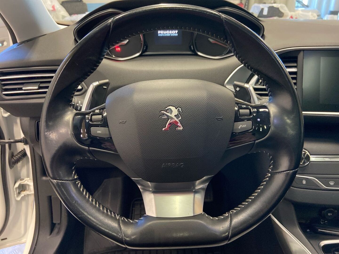 PEUGEOT 308 2020