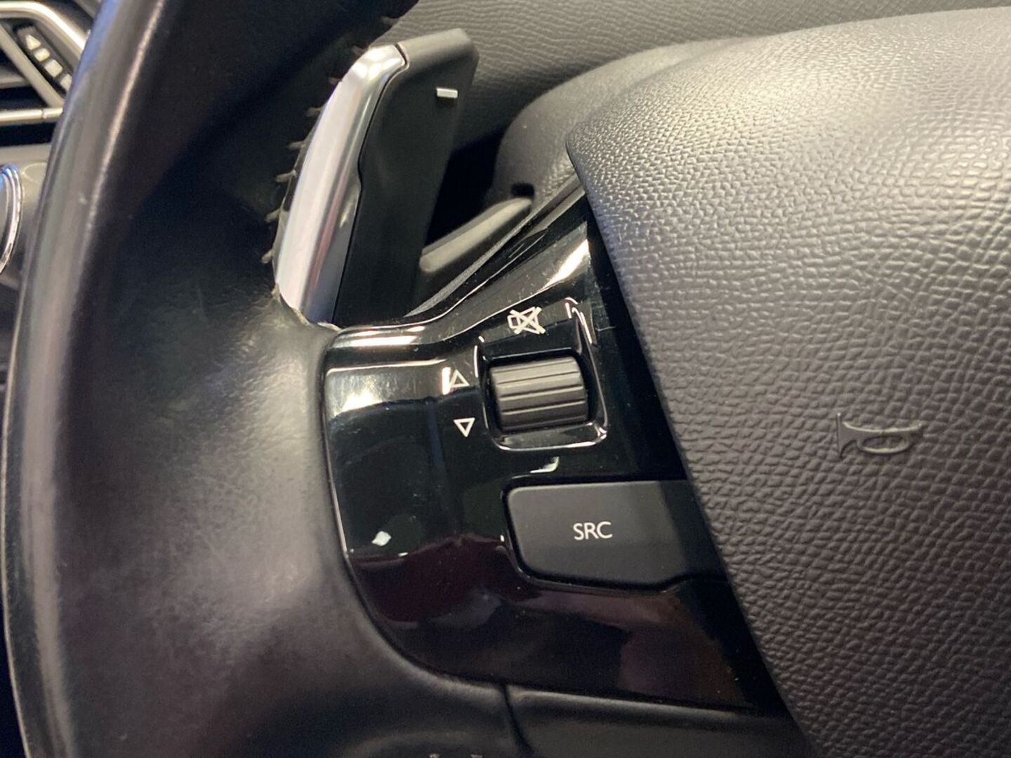 PEUGEOT 308 2020