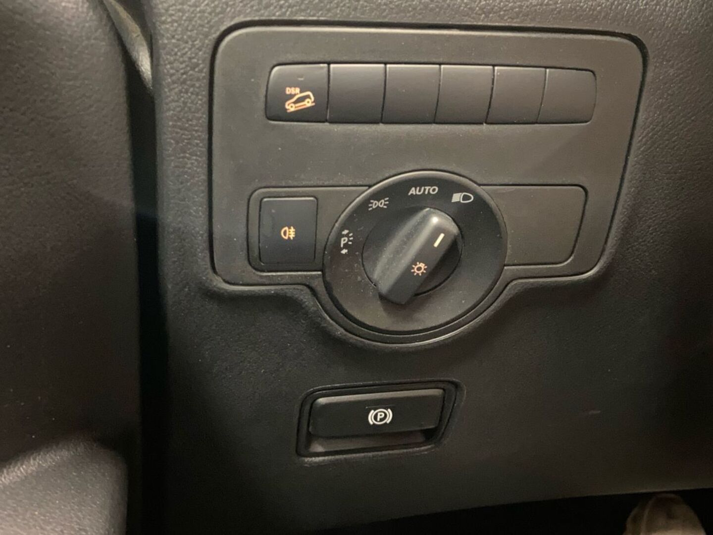 MERCEDES-BENZ Vito 15