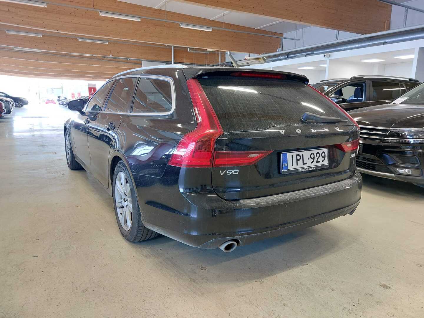 VOLVO V90 2017