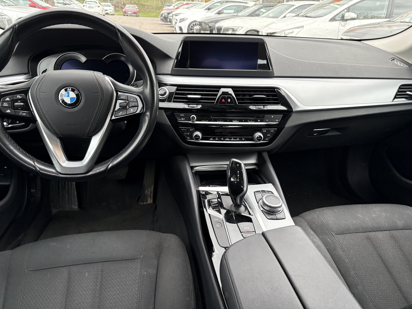BMW 530 2019