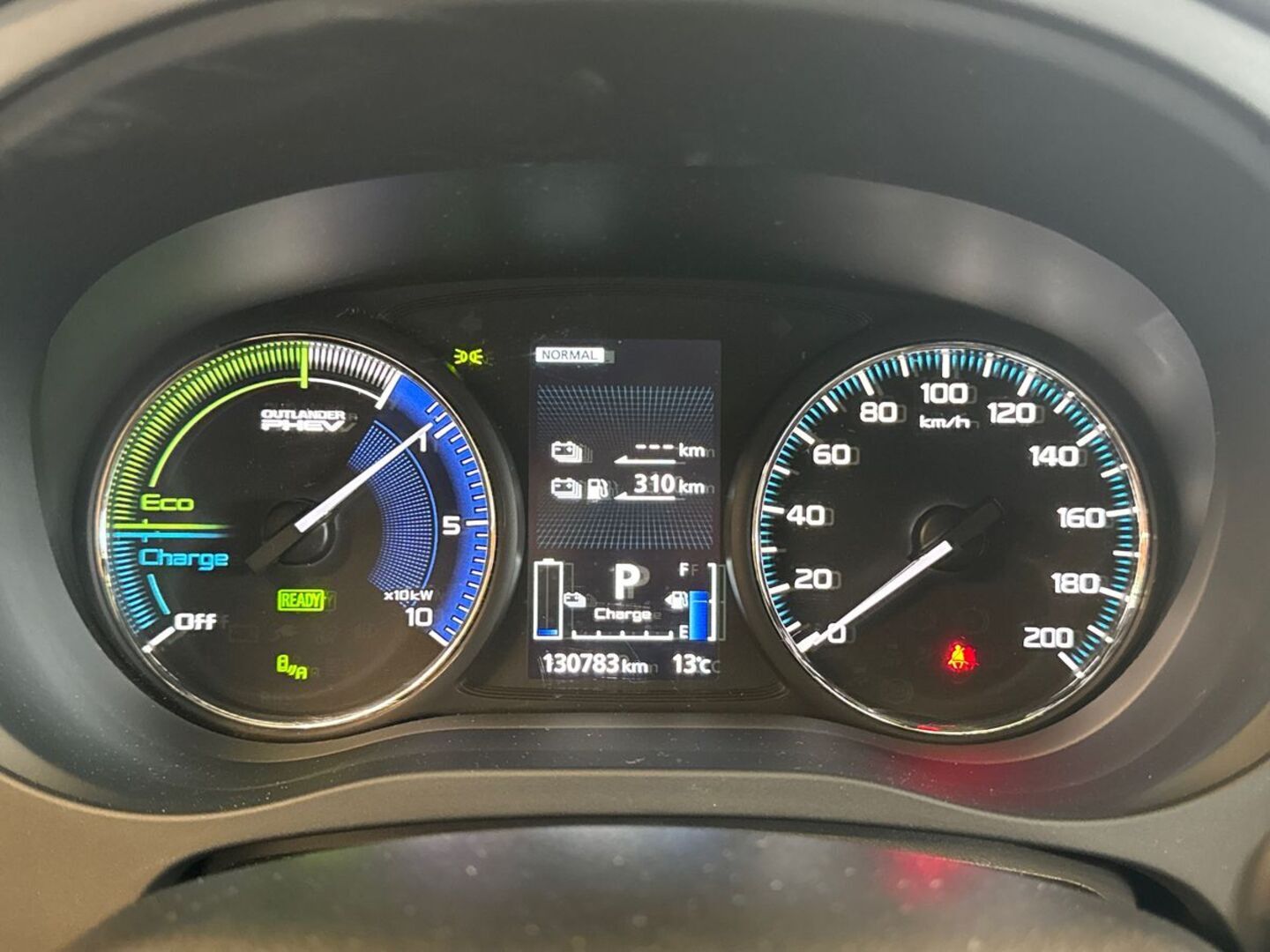 MITSUBISHI Outlander PHEV 2019