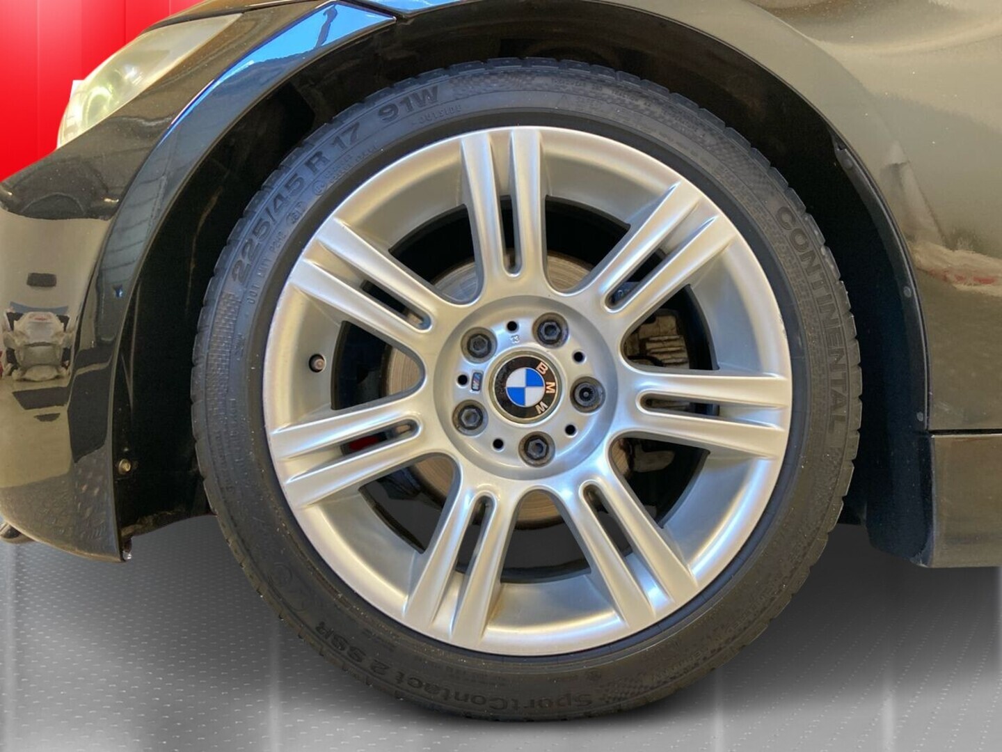 BMW 323 2005