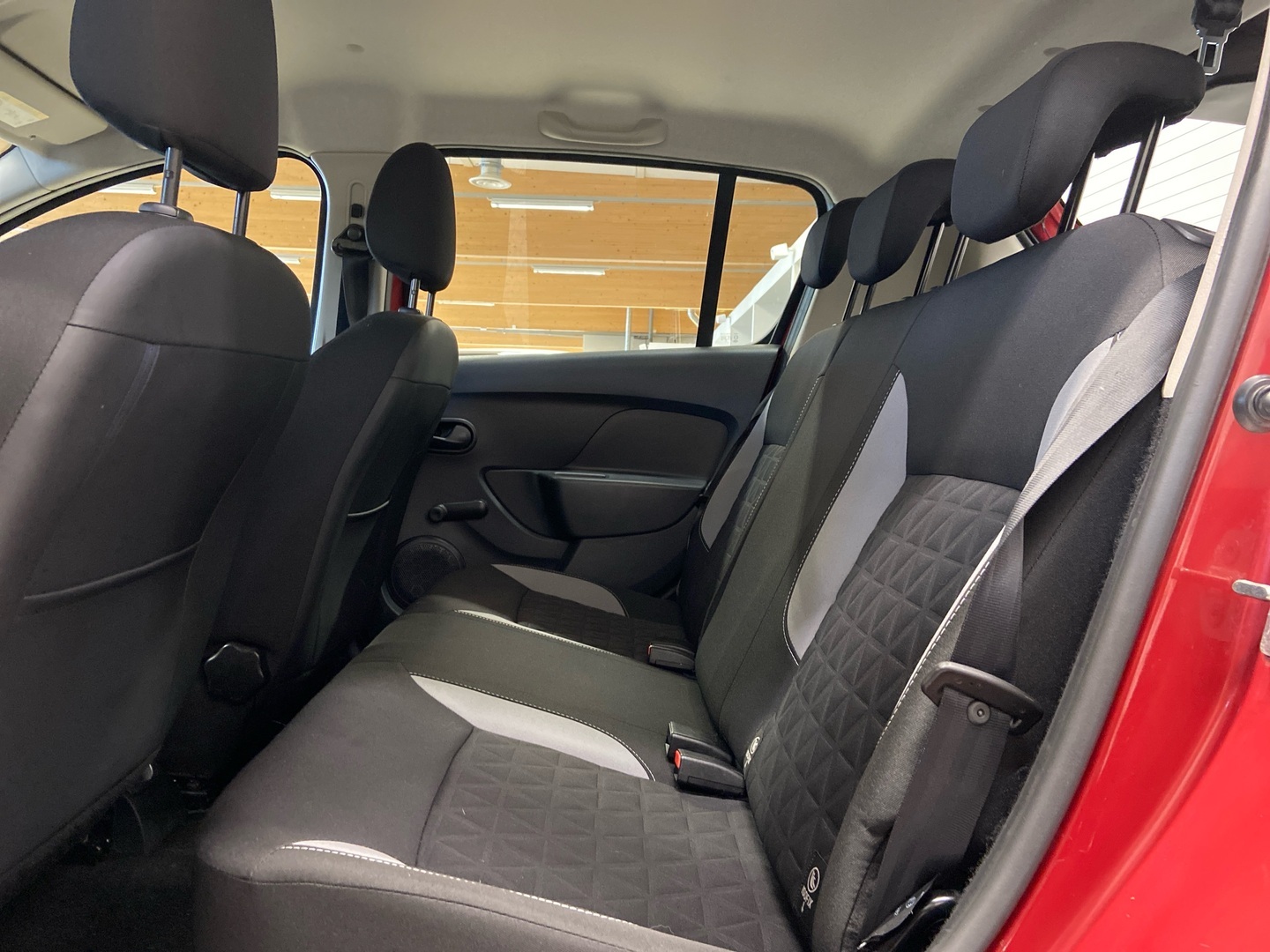 DACIA Sandero 2015