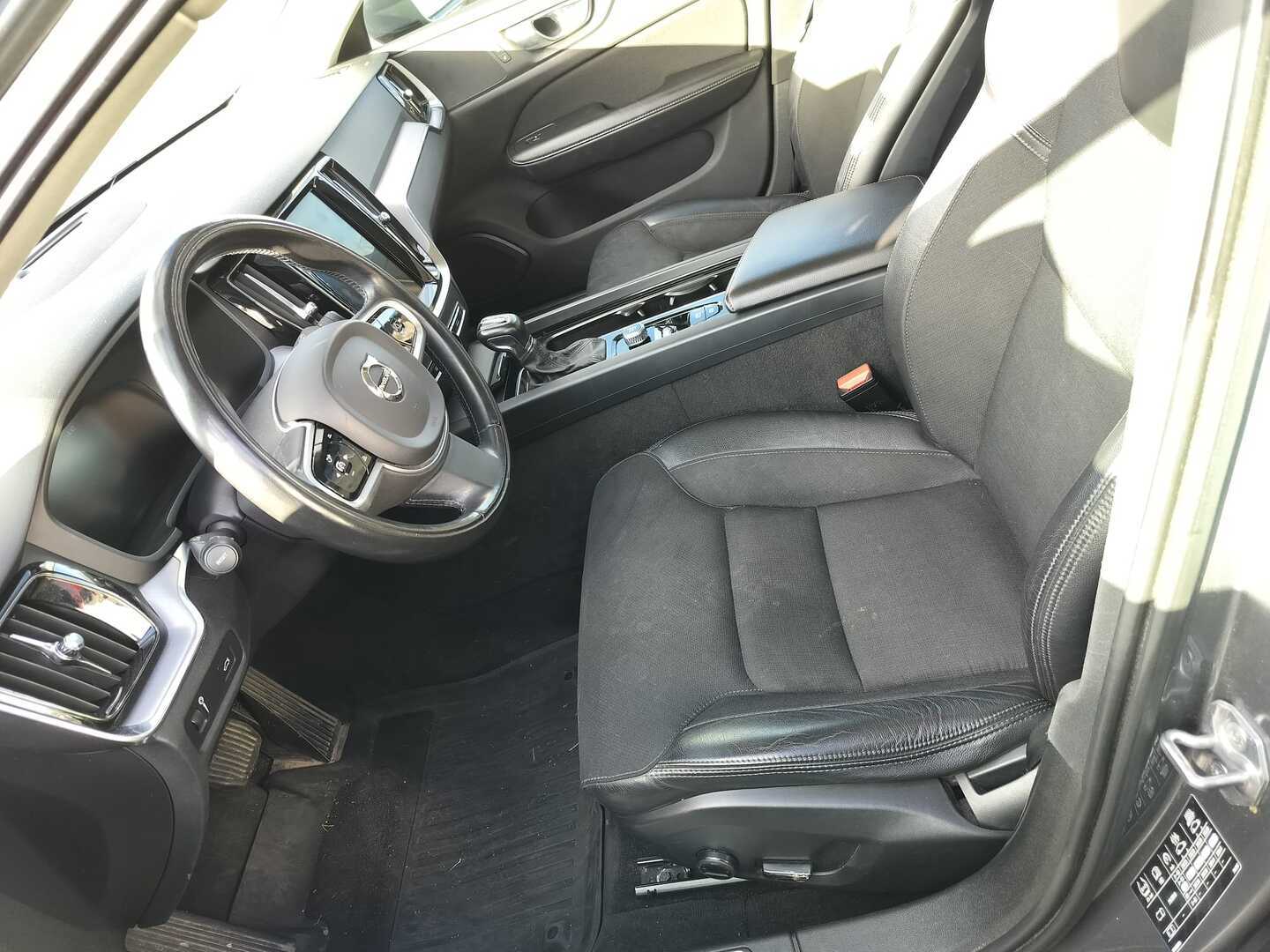 VOLVO V60 Cross Country 2019