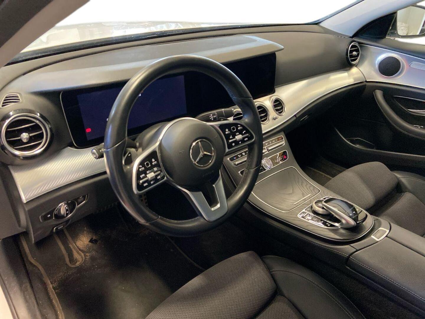MERCEDES-BENZ E 7
