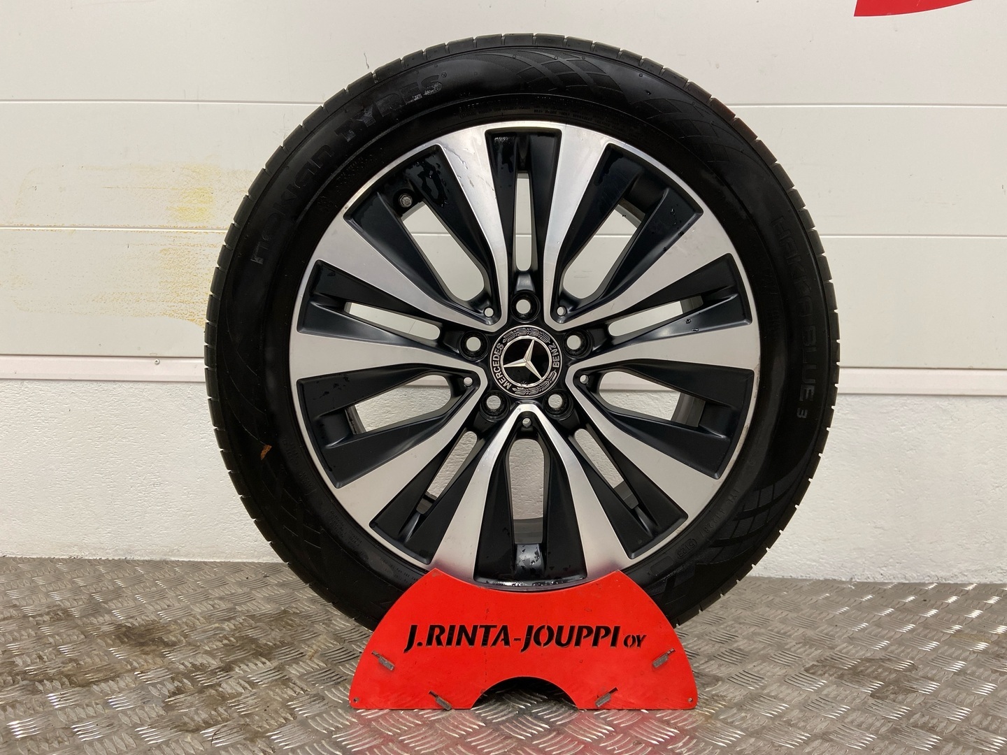 MERCEDES-BENZ A 2021