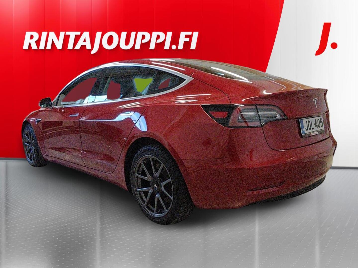 TESLA Model 3 2