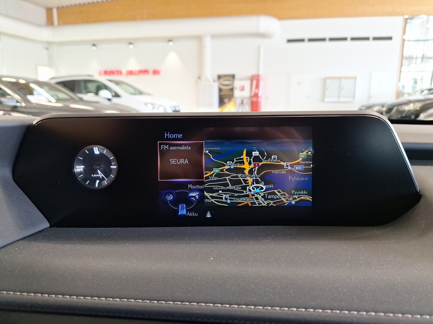 LEXUS UX 2021