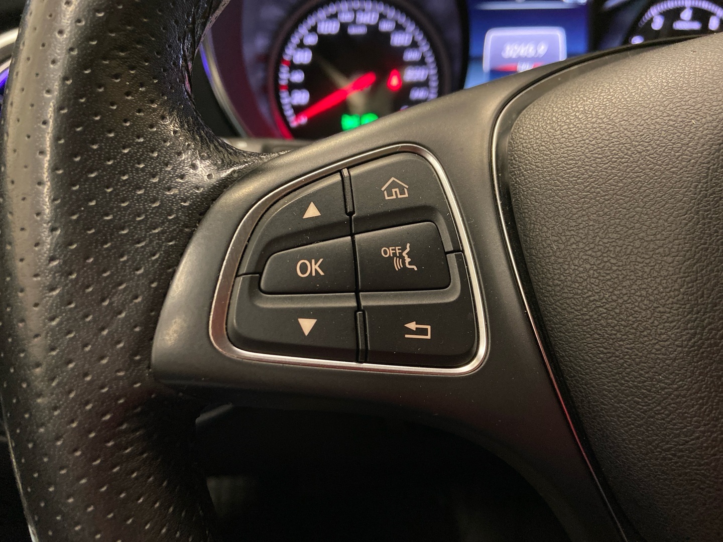 MERCEDES-BENZ GLC 2017