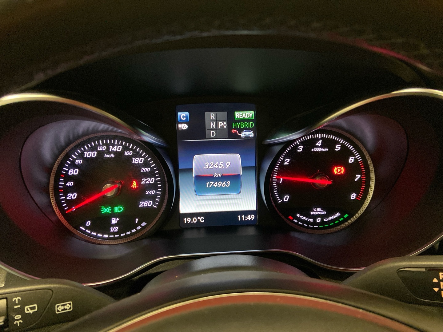 MERCEDES-BENZ GLC 2017