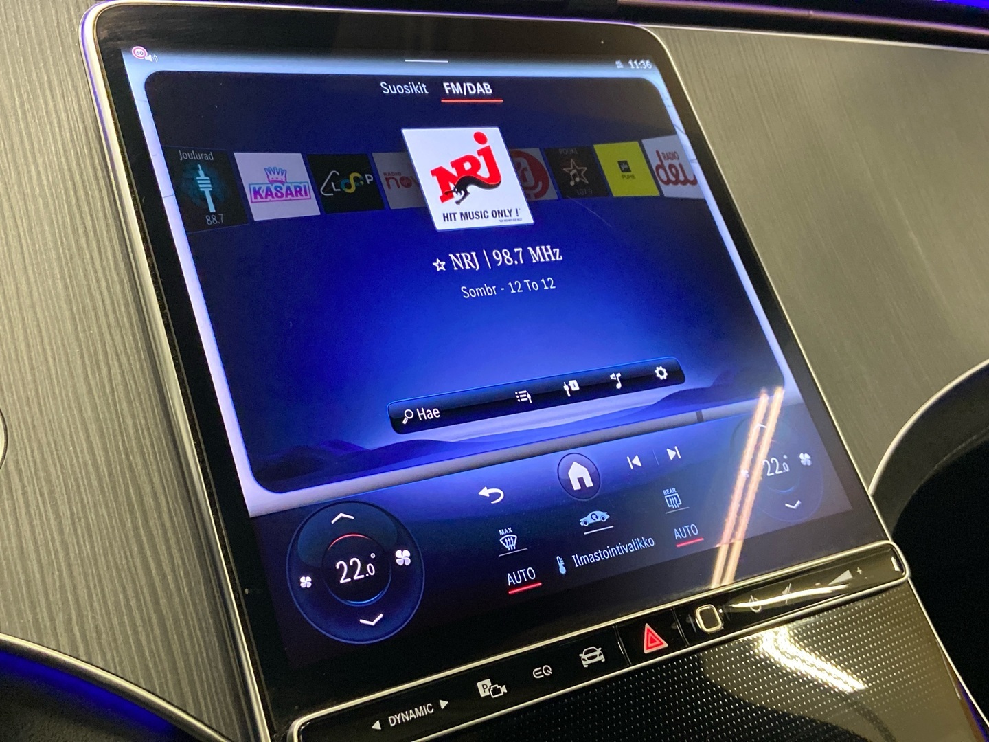 MERCEDES-BENZ EQS 2024