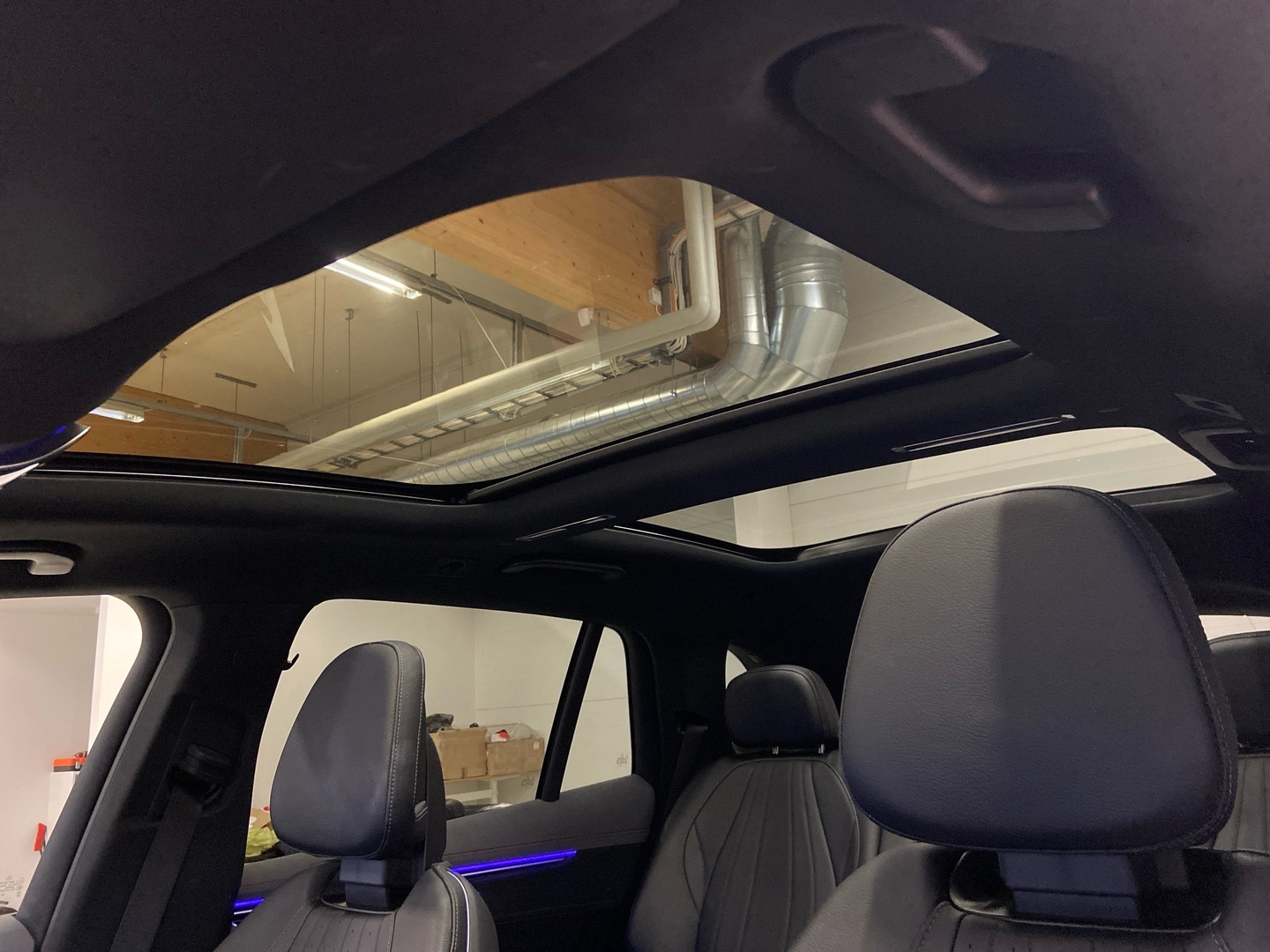 MERCEDES-BENZ EQS 2024