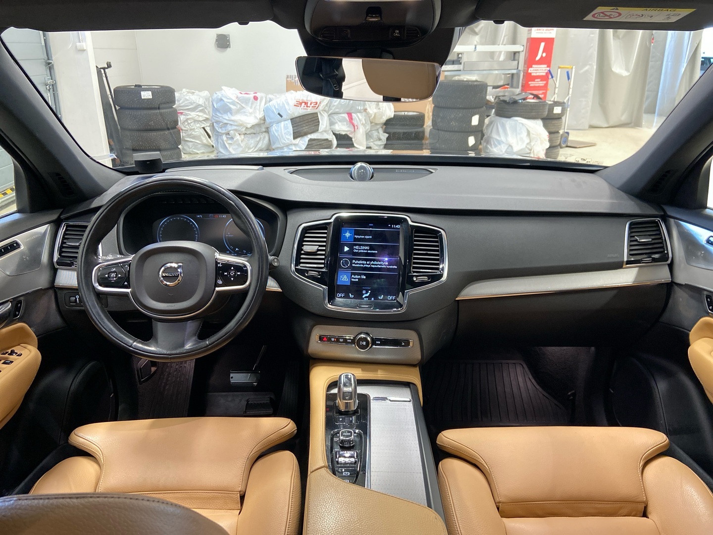 VOLVO XC90 2016