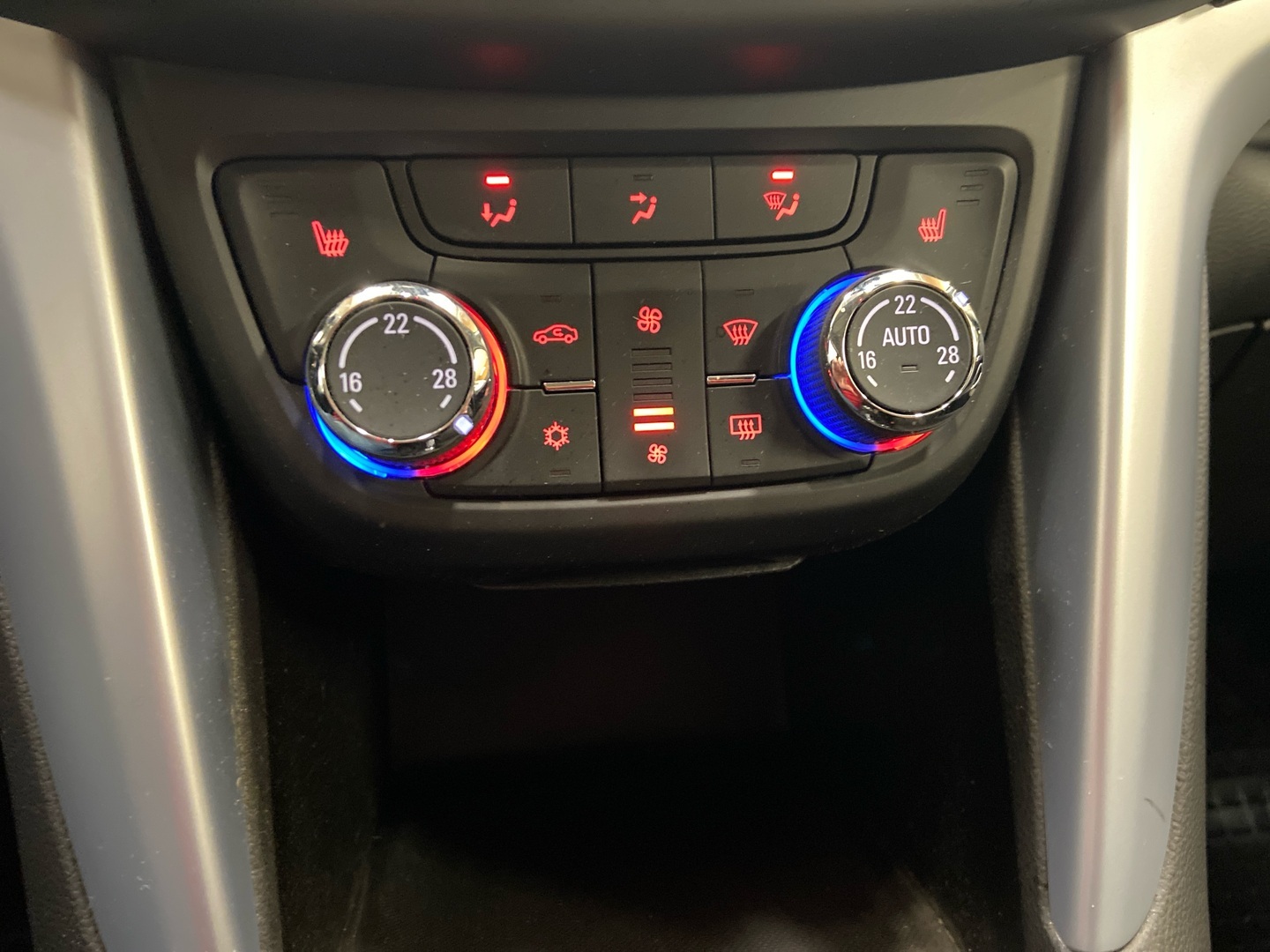 OPEL Zafira Tourer 2013