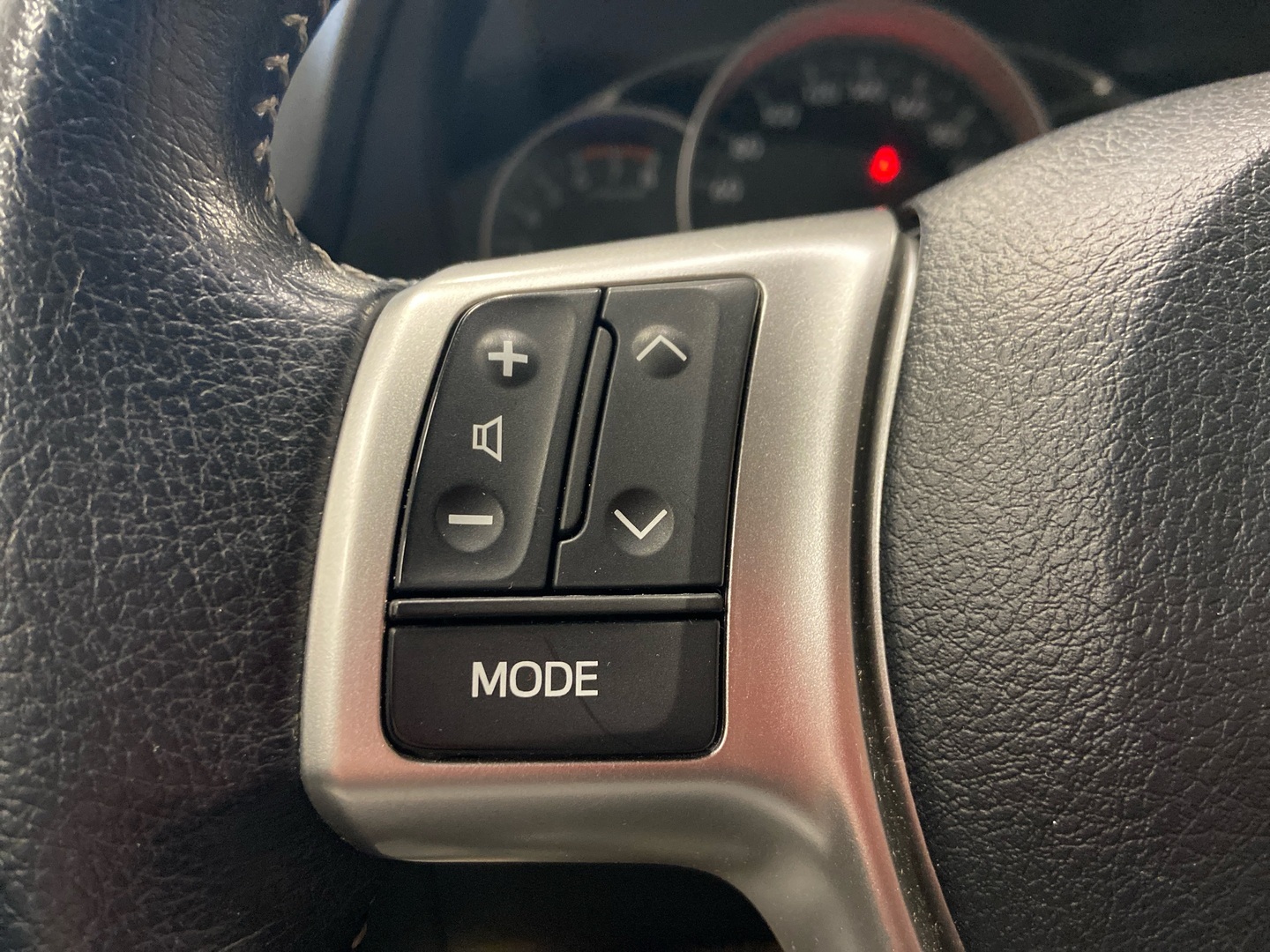 TOYOTA Verso-S 2015