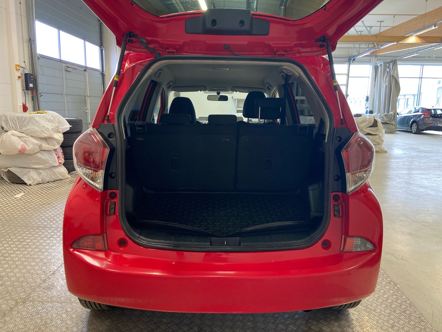 TOYOTA Verso-S 2015