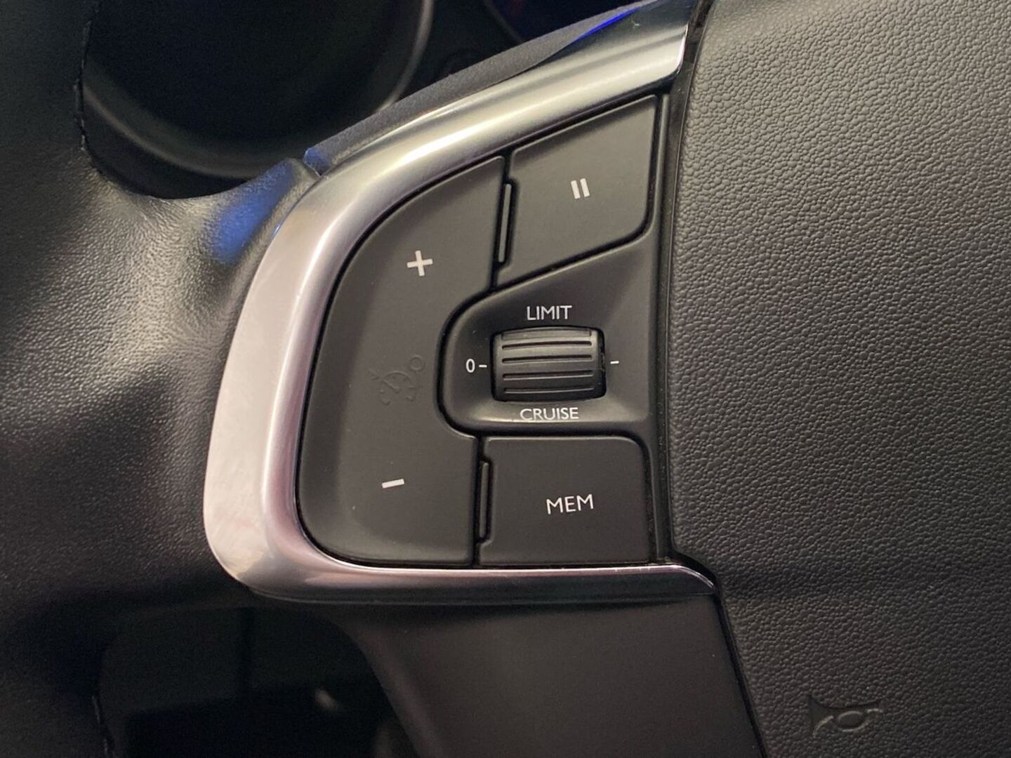 CITROEN C4 20