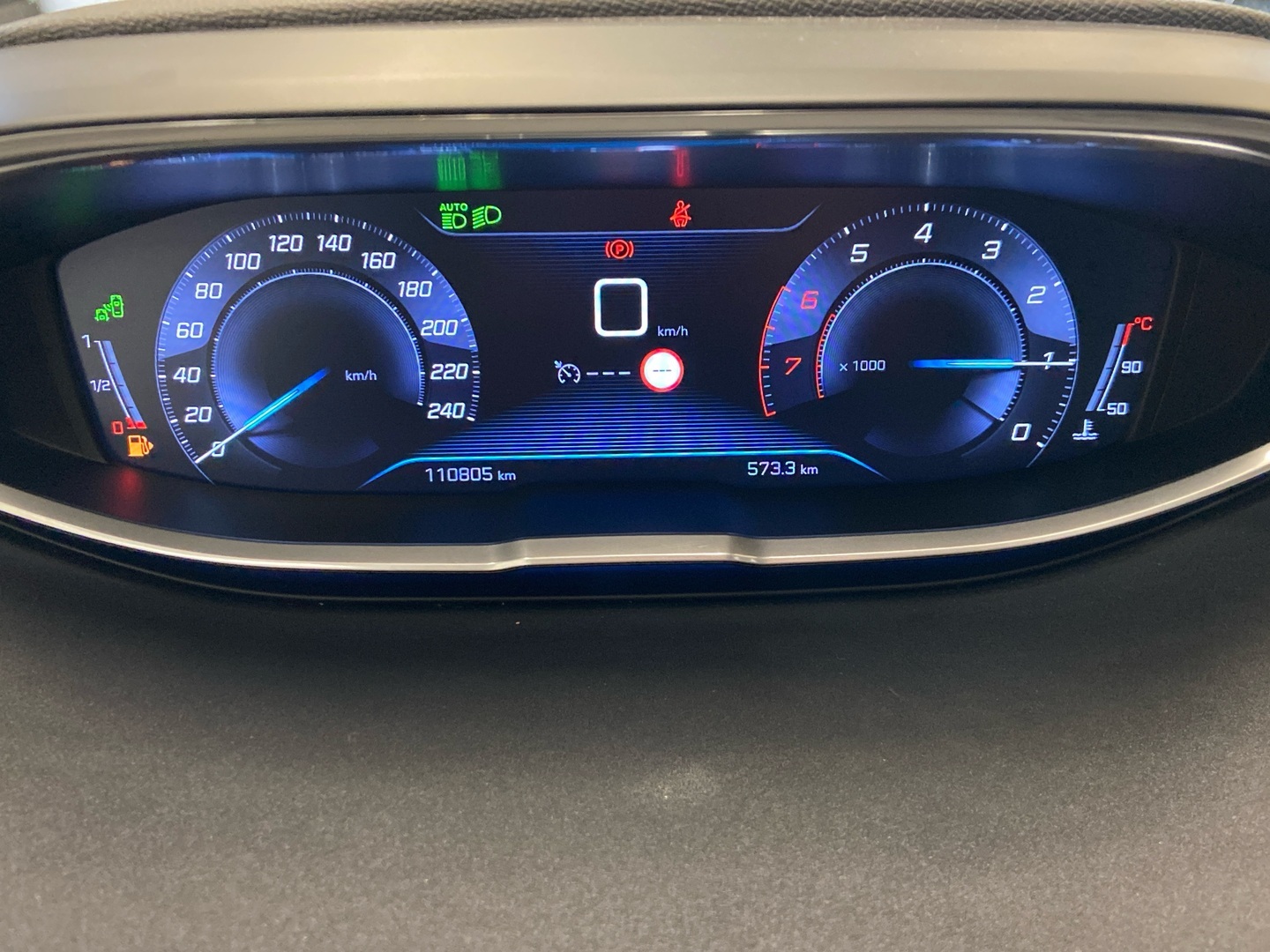 PEUGEOT 3008 2017
