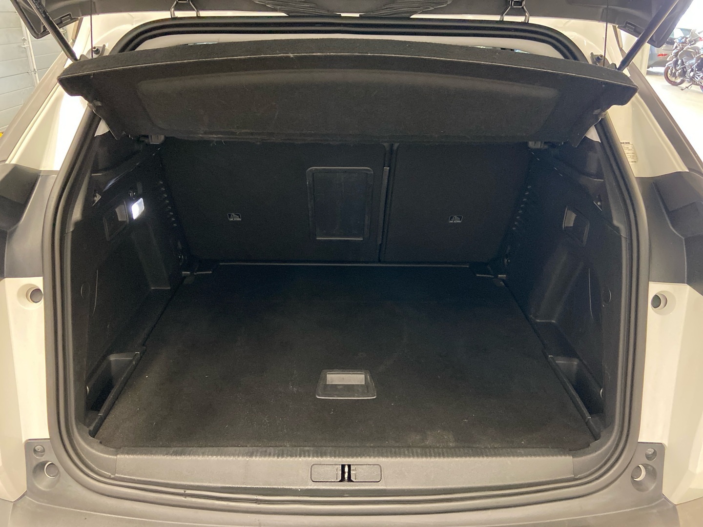 PEUGEOT 3008 2017