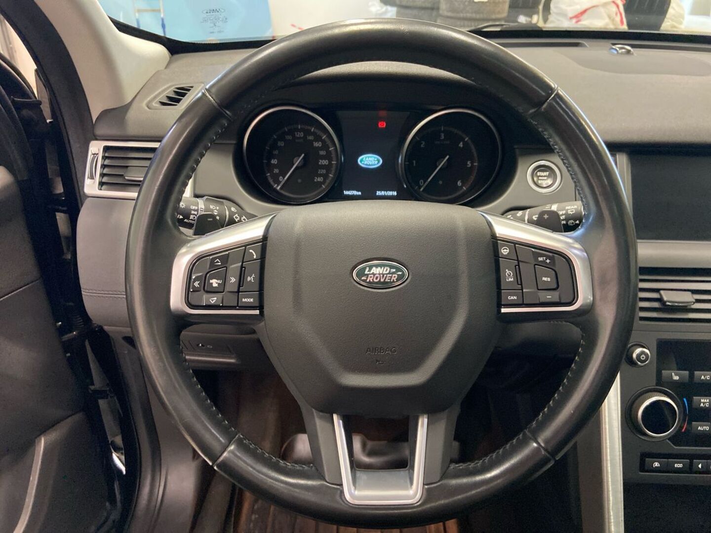 LAND ROVER Discovery Sport 2018