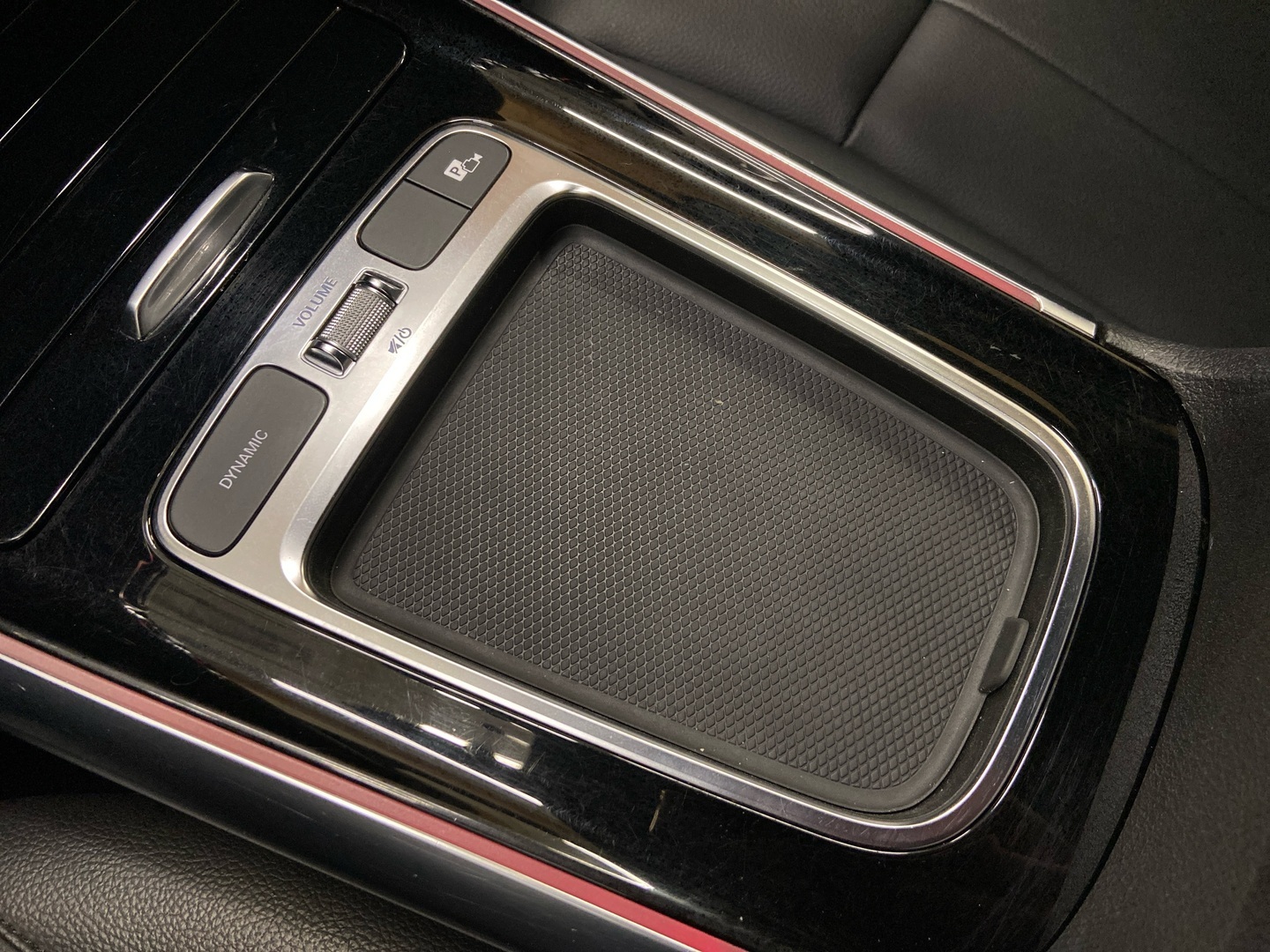 MERCEDES-BENZ B 2023