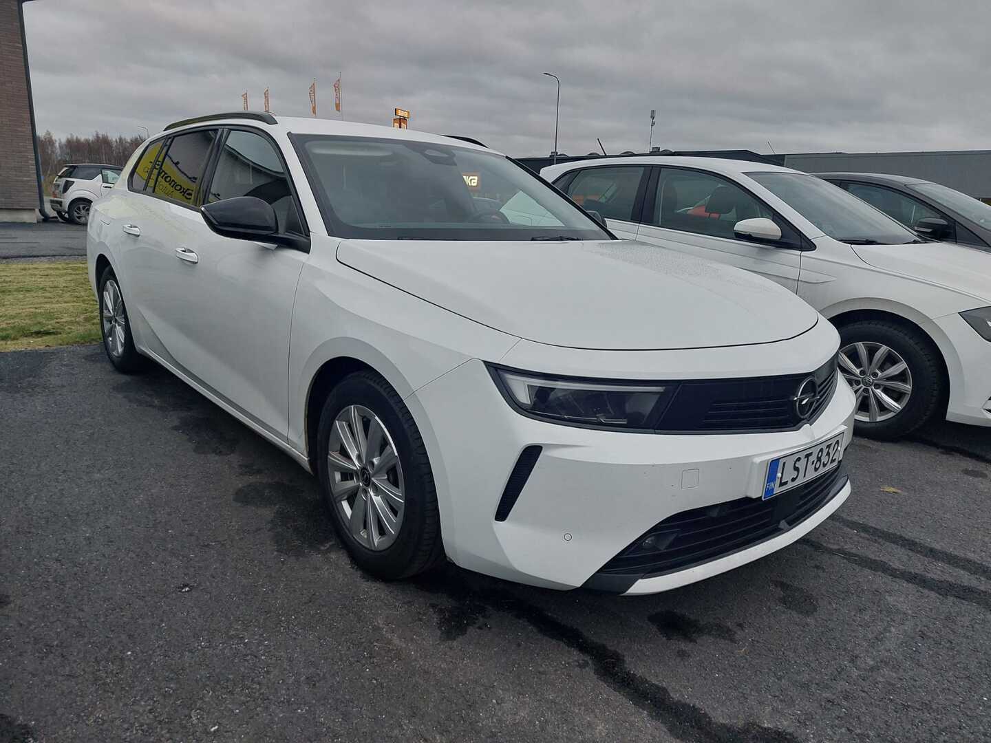 OPEL Astra 2024