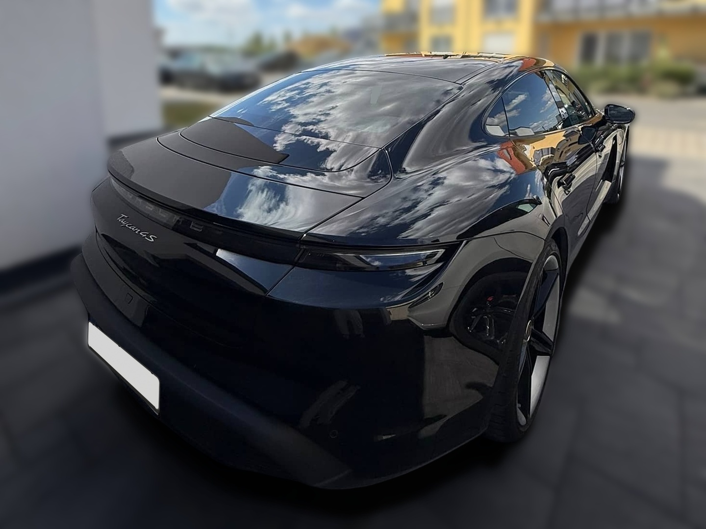 PORSCHE Taycan 2022