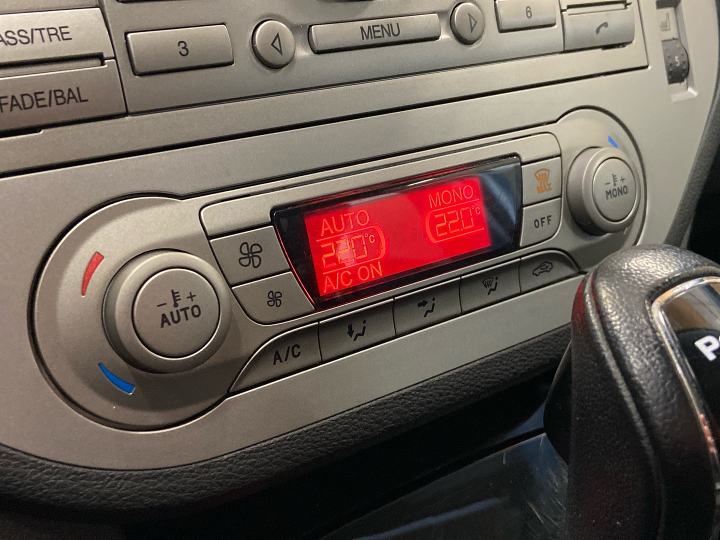 FORD Kuga 2012