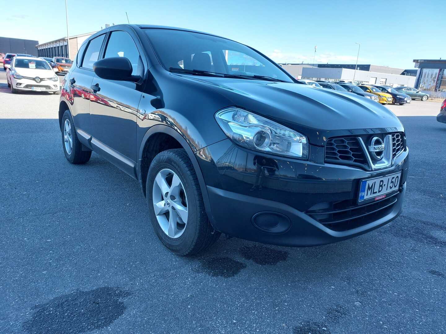 NISSAN Qashqai 2012