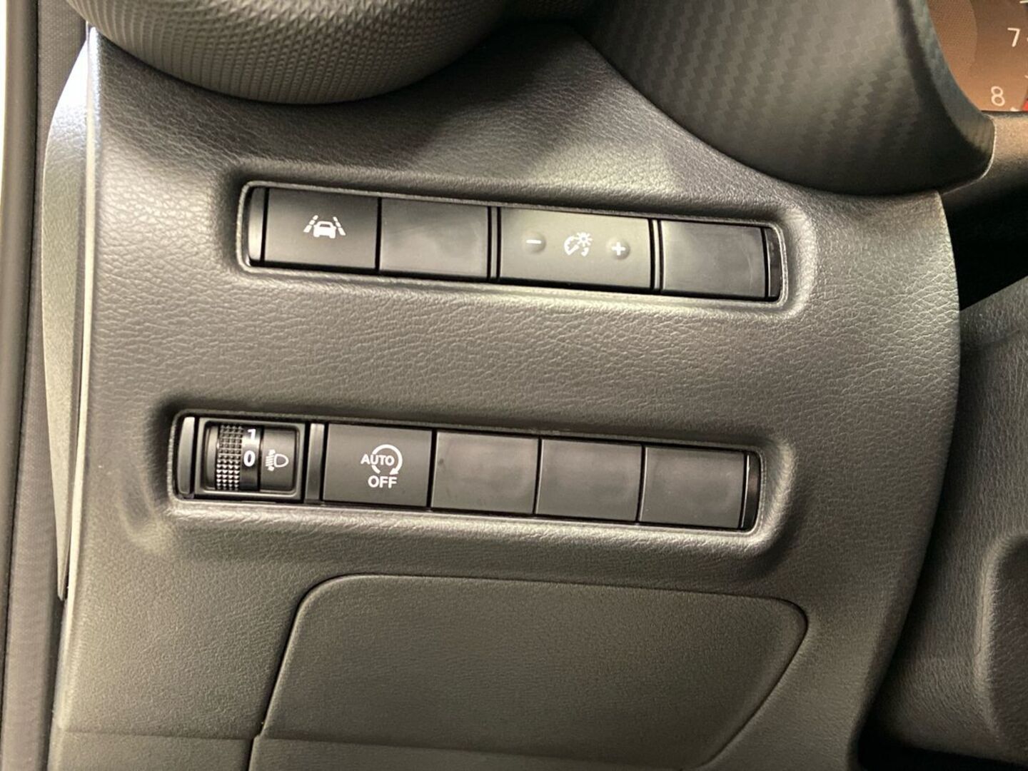 NISSAN Juke 19