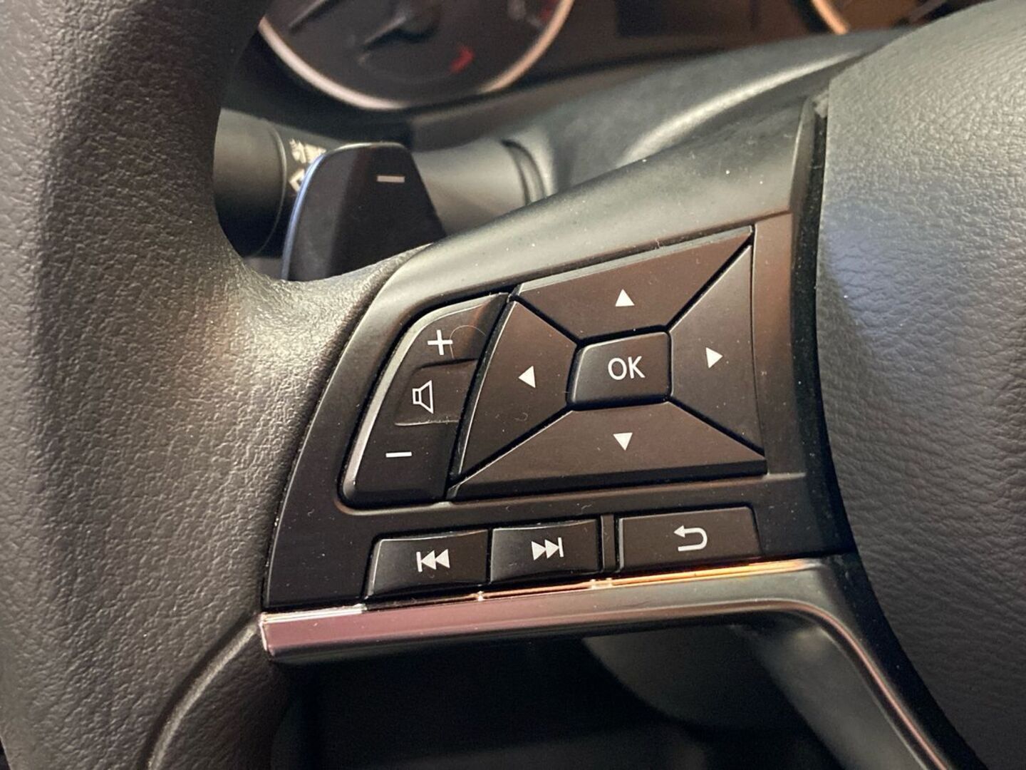 NISSAN Juke 22