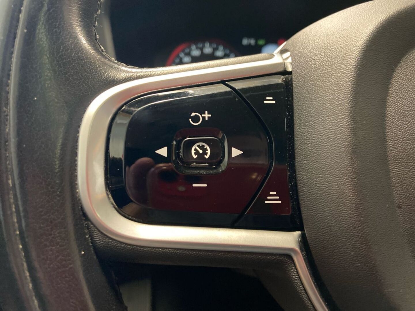 VOLVO V60 2018