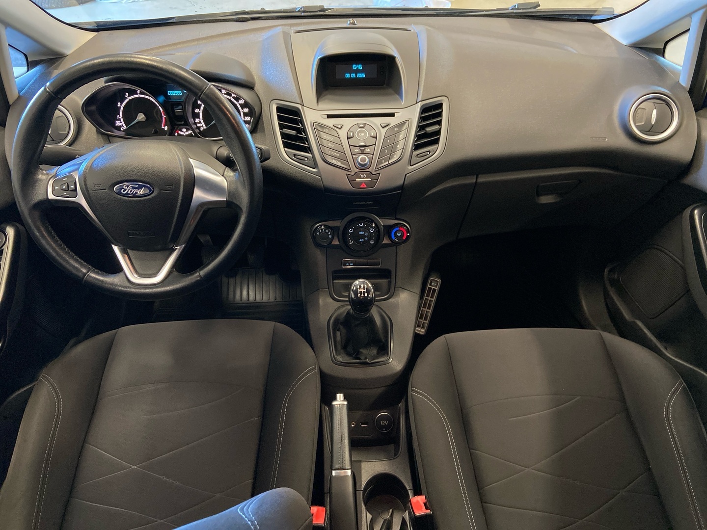 FORD Fiesta 2016